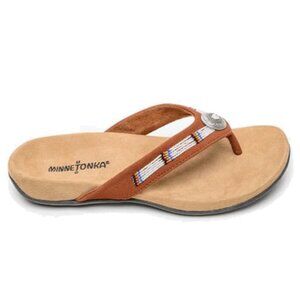 Minnetonka Women's Minnie Thong Sandal